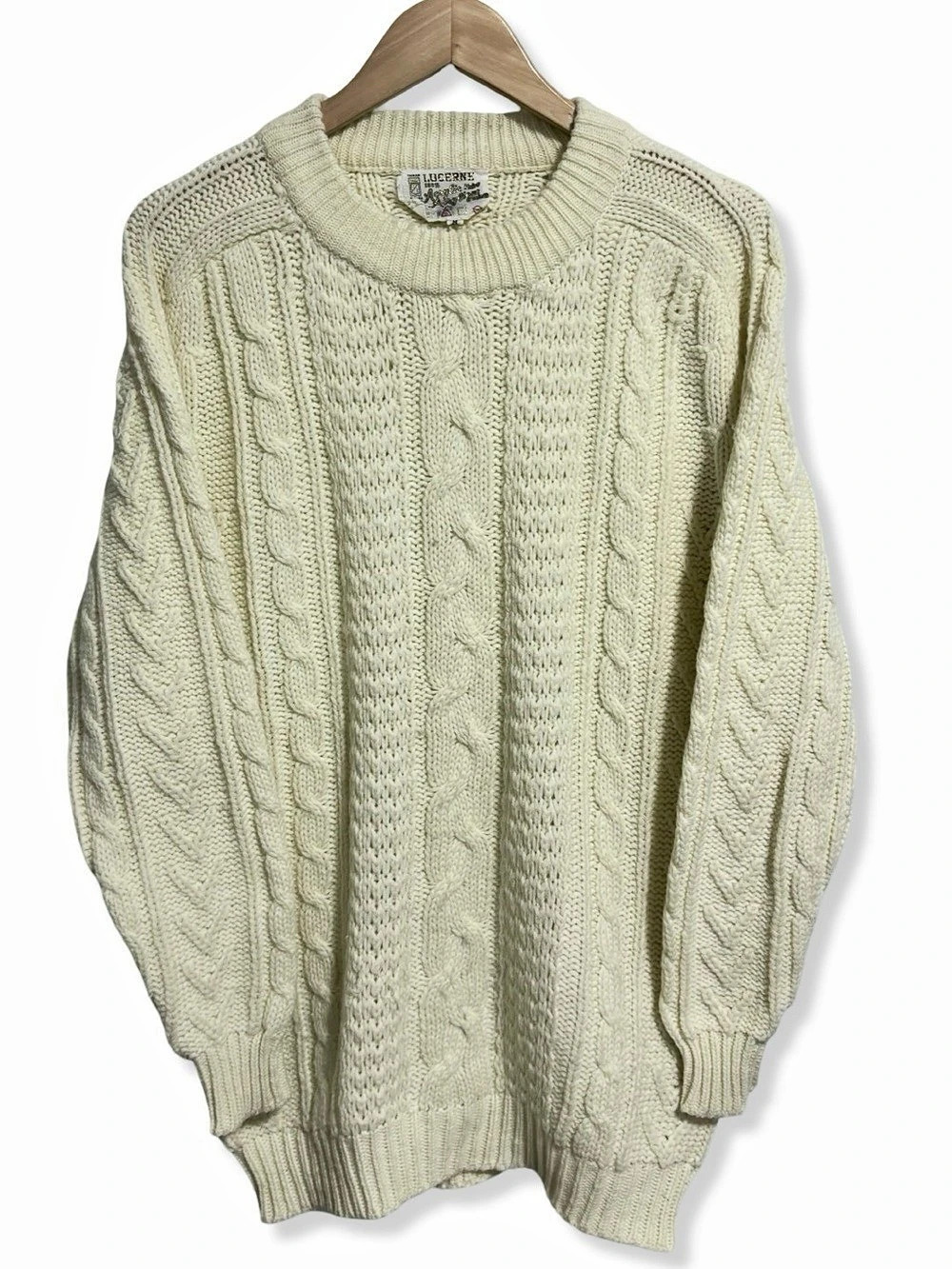Vintage Lucerne Cable Knit Crewneck Sweater Size Medium